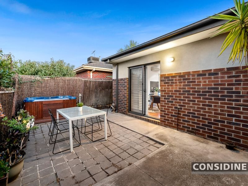 3/6 Roslyn Street, Strathmore image 9