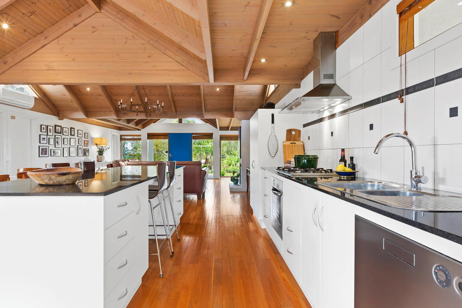 Property Gallery Thumbnail 4