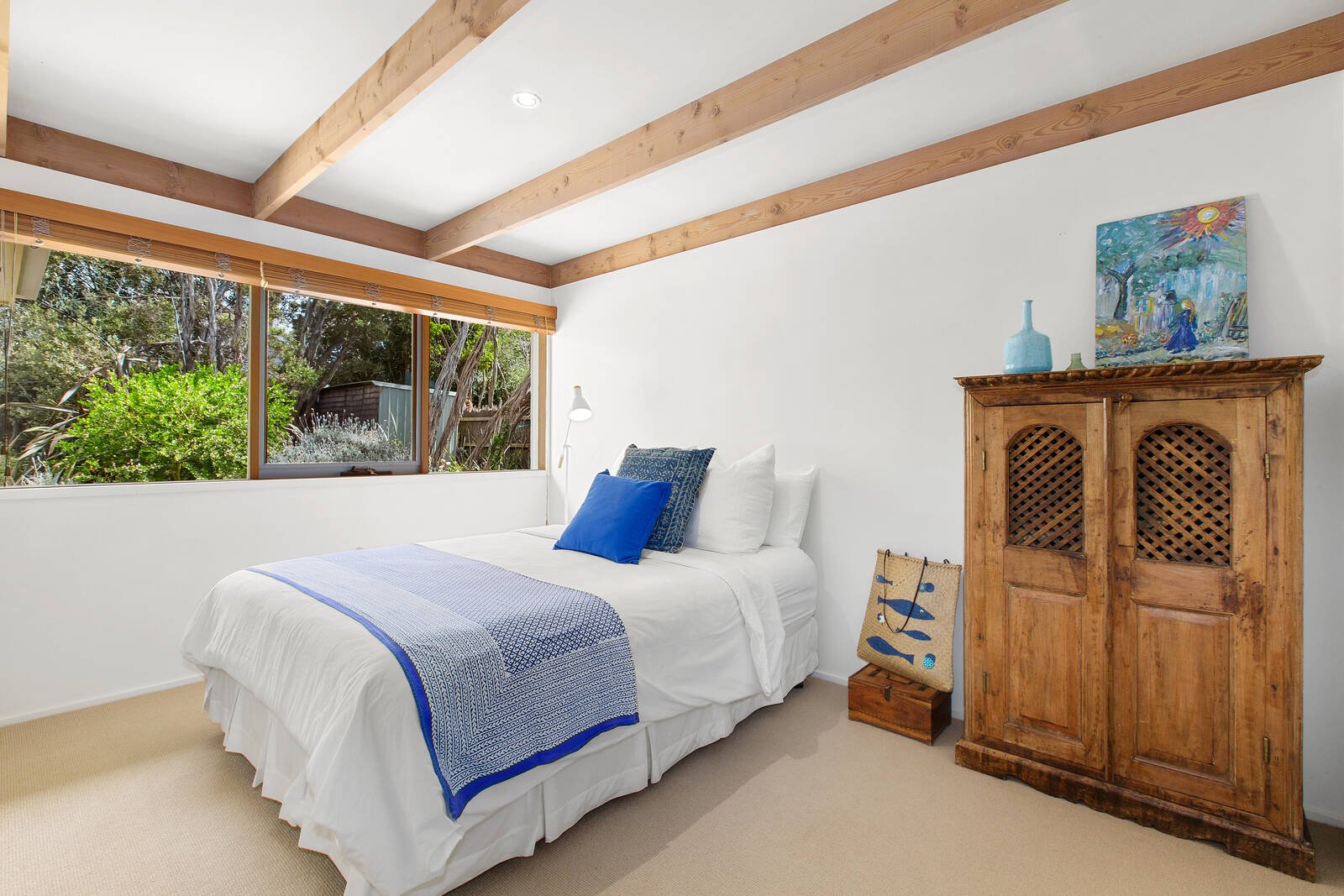 Property Gallery Thumbnail 8