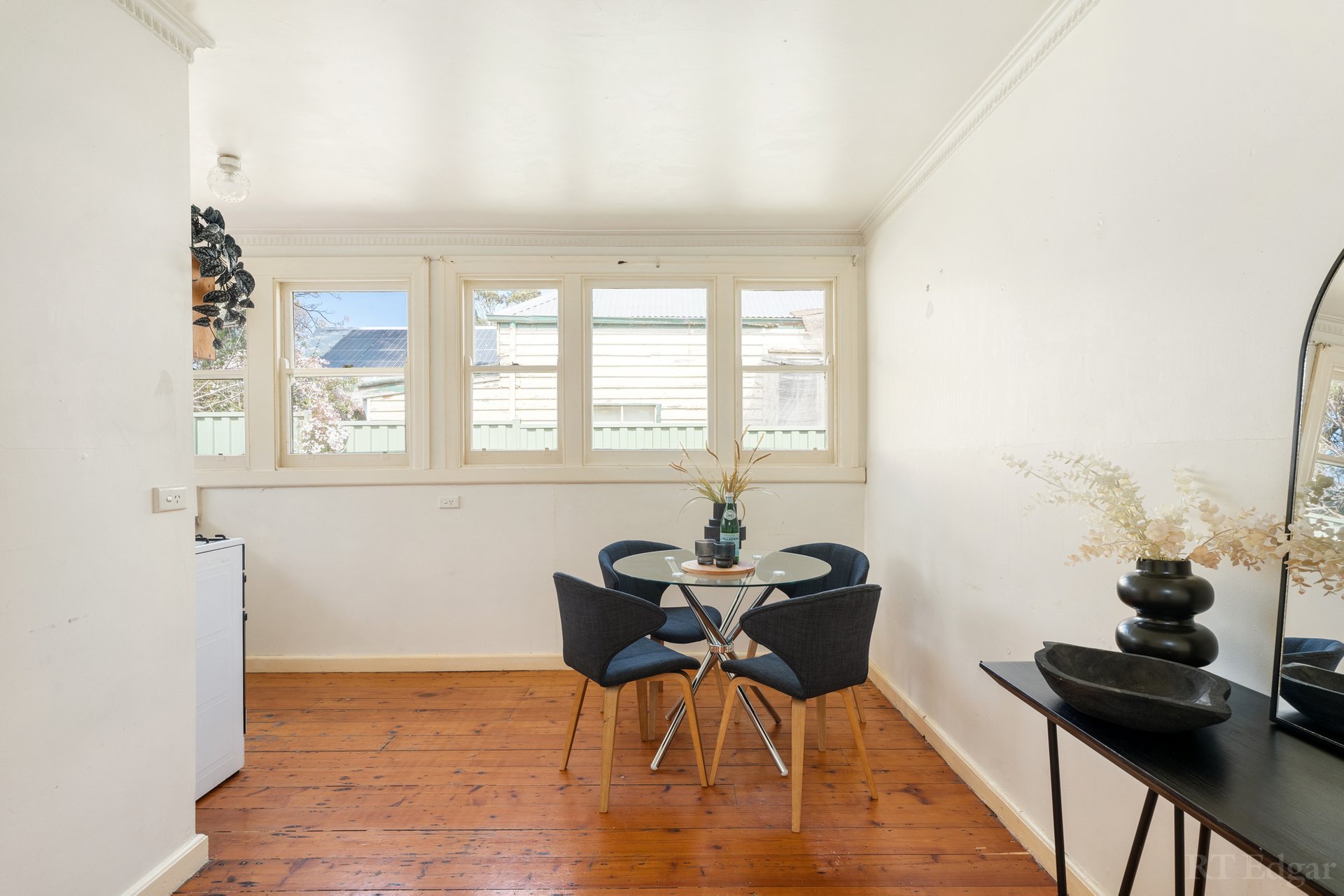 Property Gallery Thumbnail 5