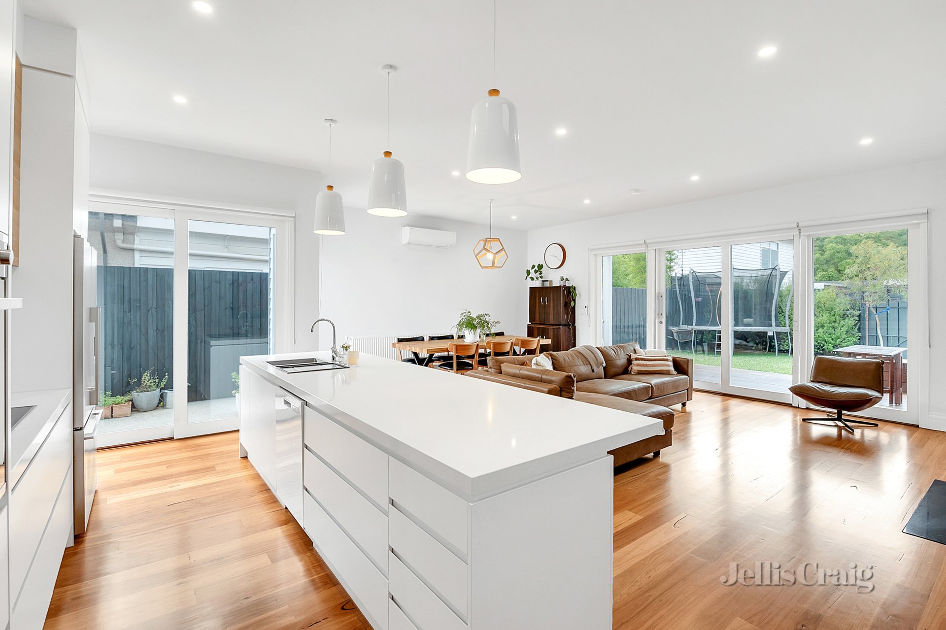 36 Salisbury Street, Moonee Ponds image 5