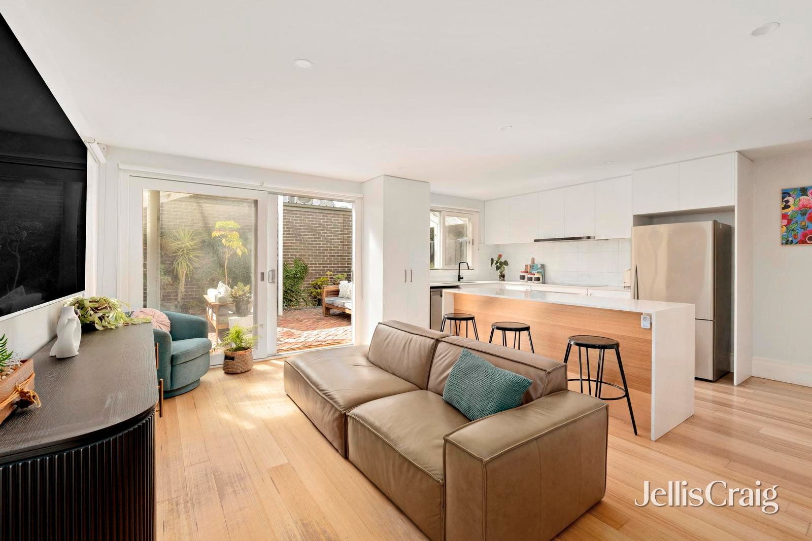 36 Scotia Street, Moonee&nbsp;Ponds image 2