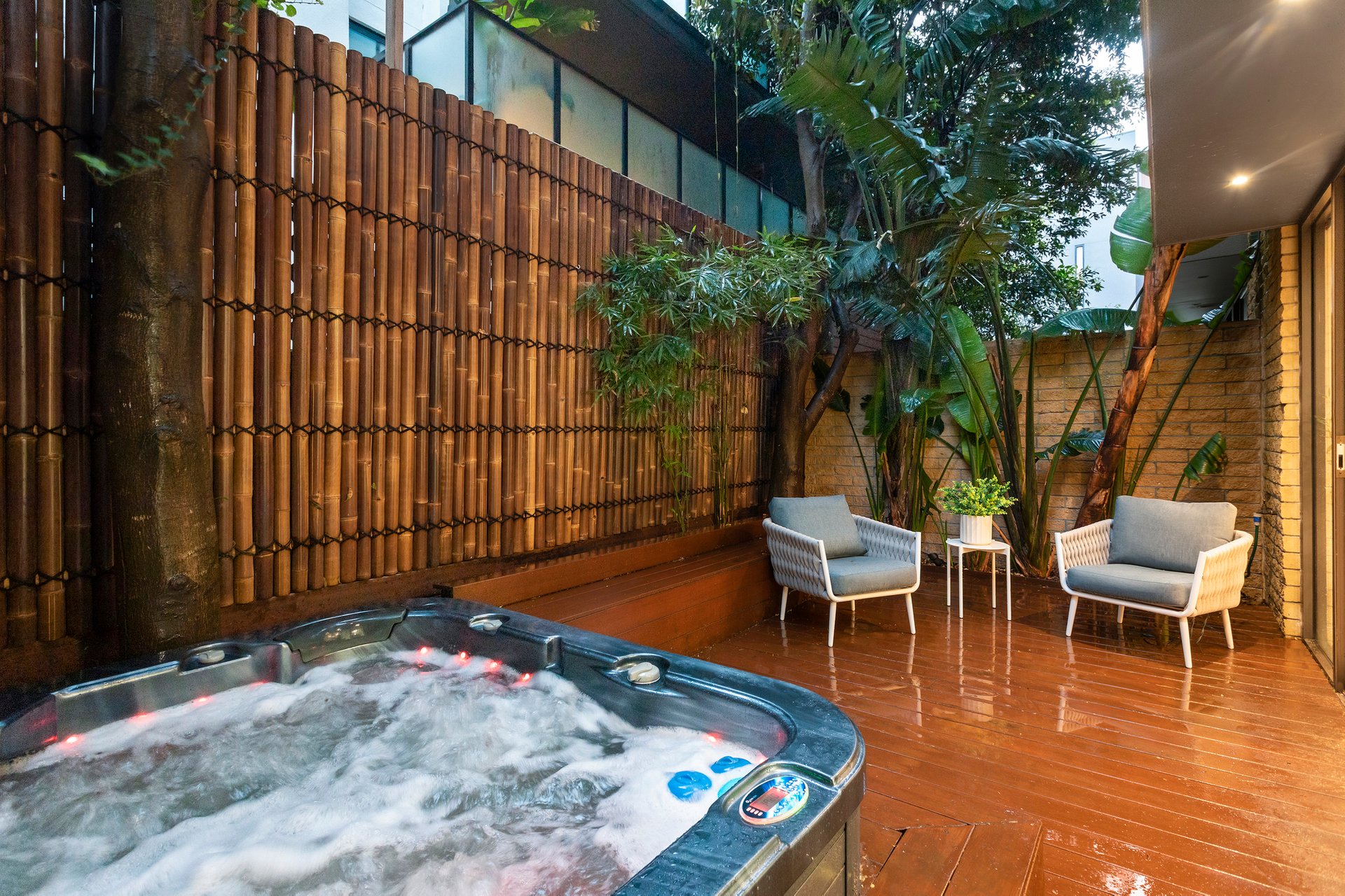 Property Gallery Thumbnail 9
