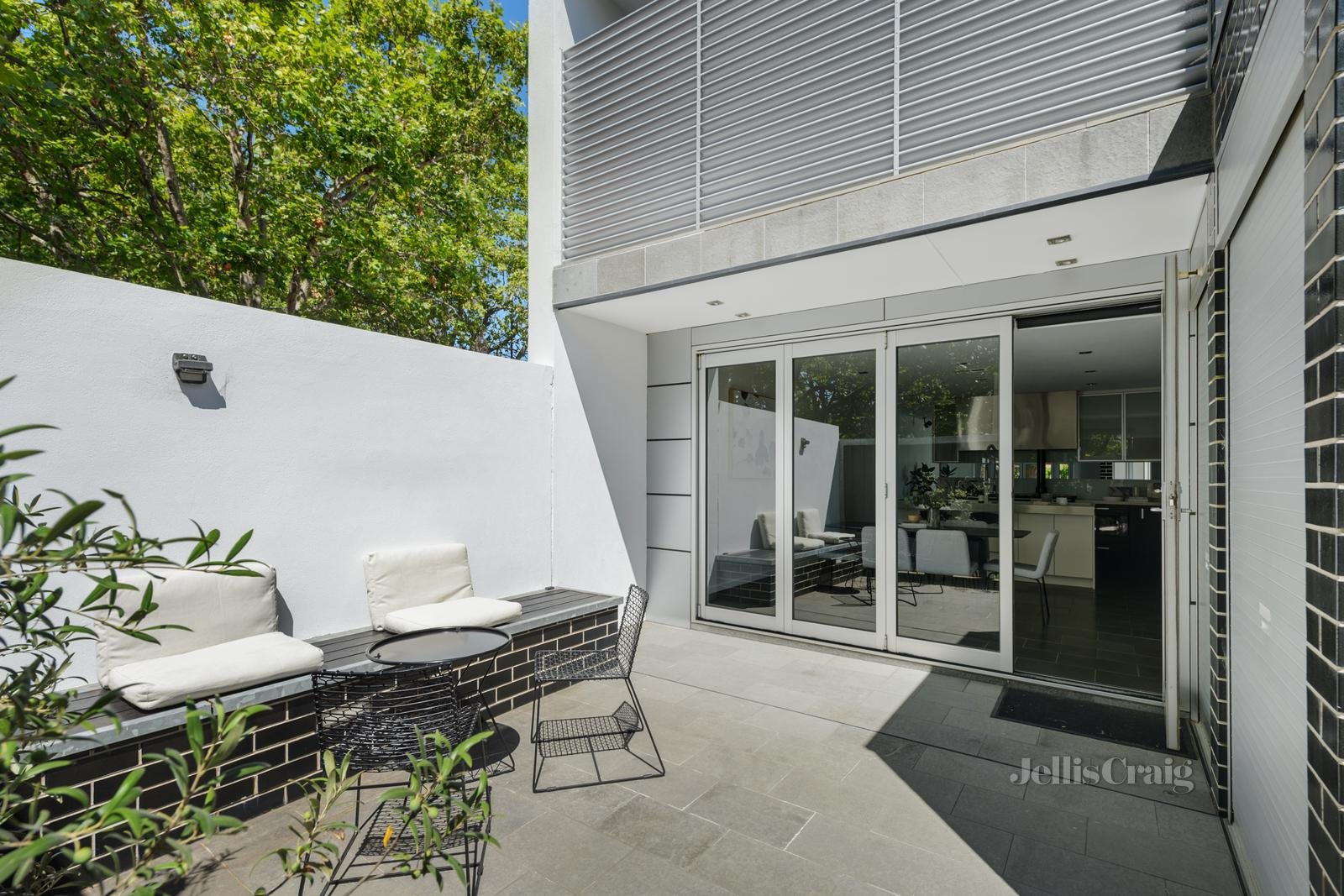 36 St Vincent Street, Albert Park image 8