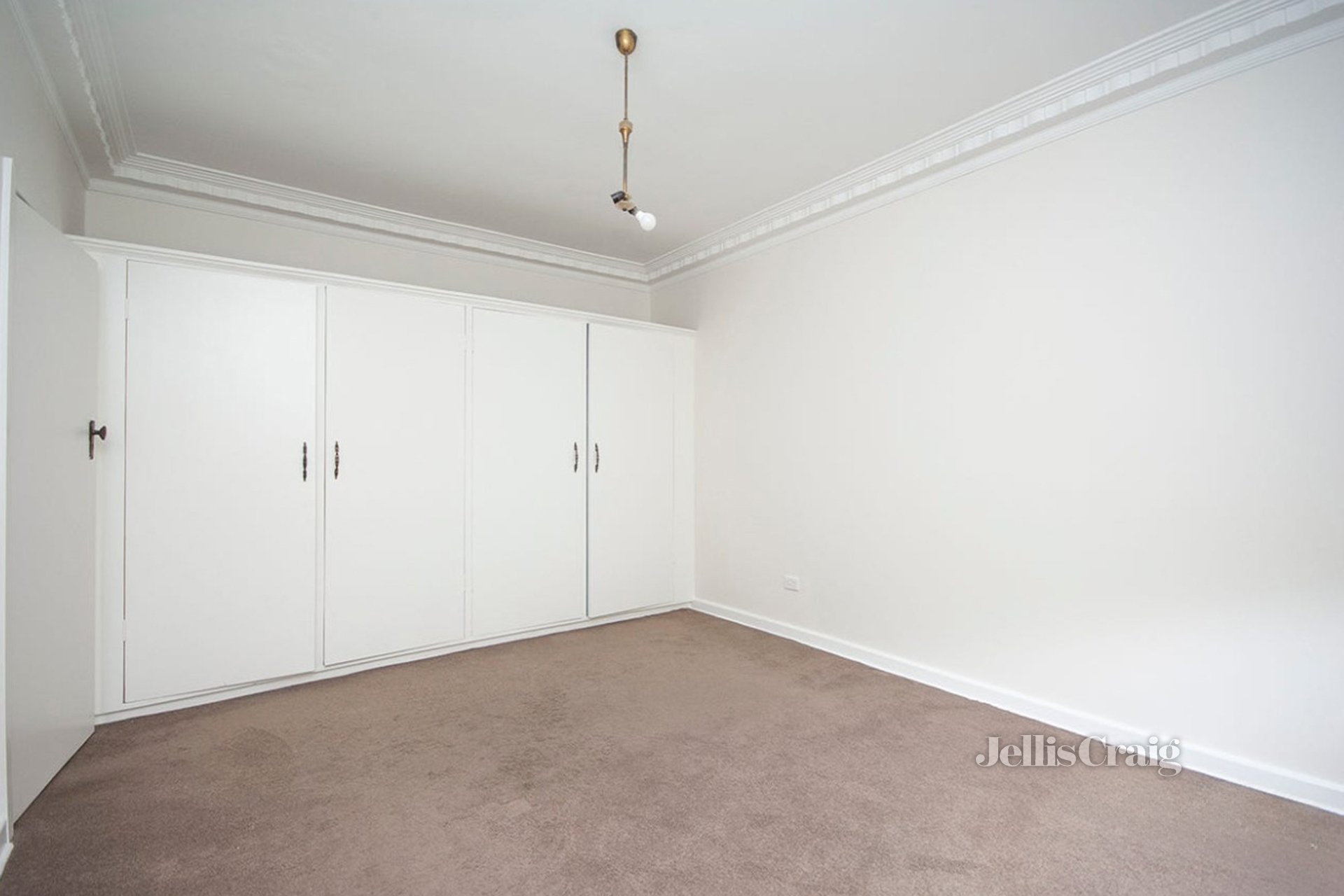 36 Station Street, Burwood image 5