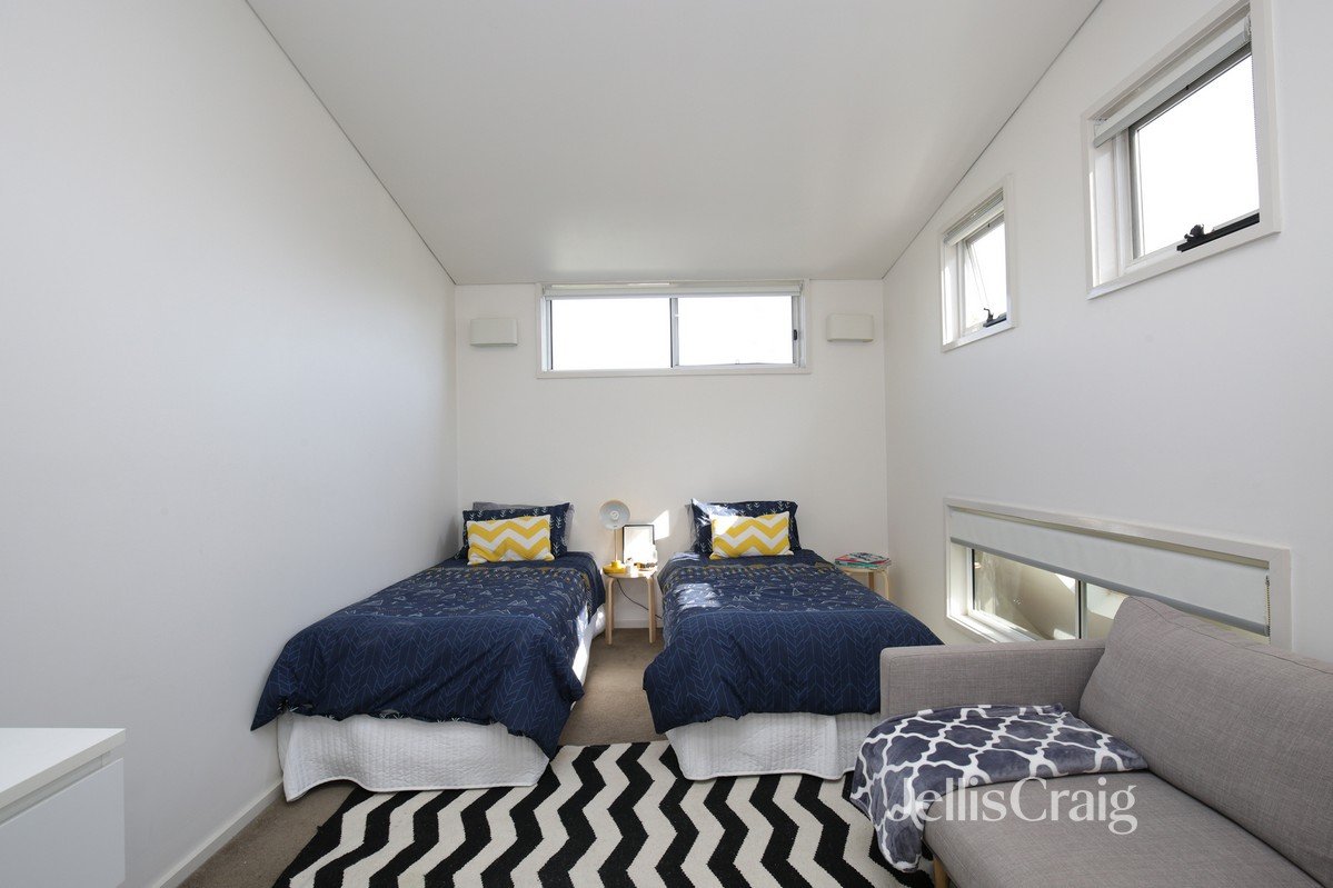 36 Strafford Street, Richmond image 4