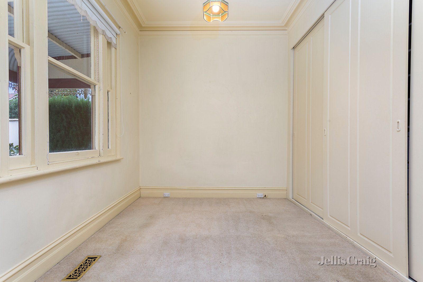 36 Stuart Street, Moonee Ponds image 5