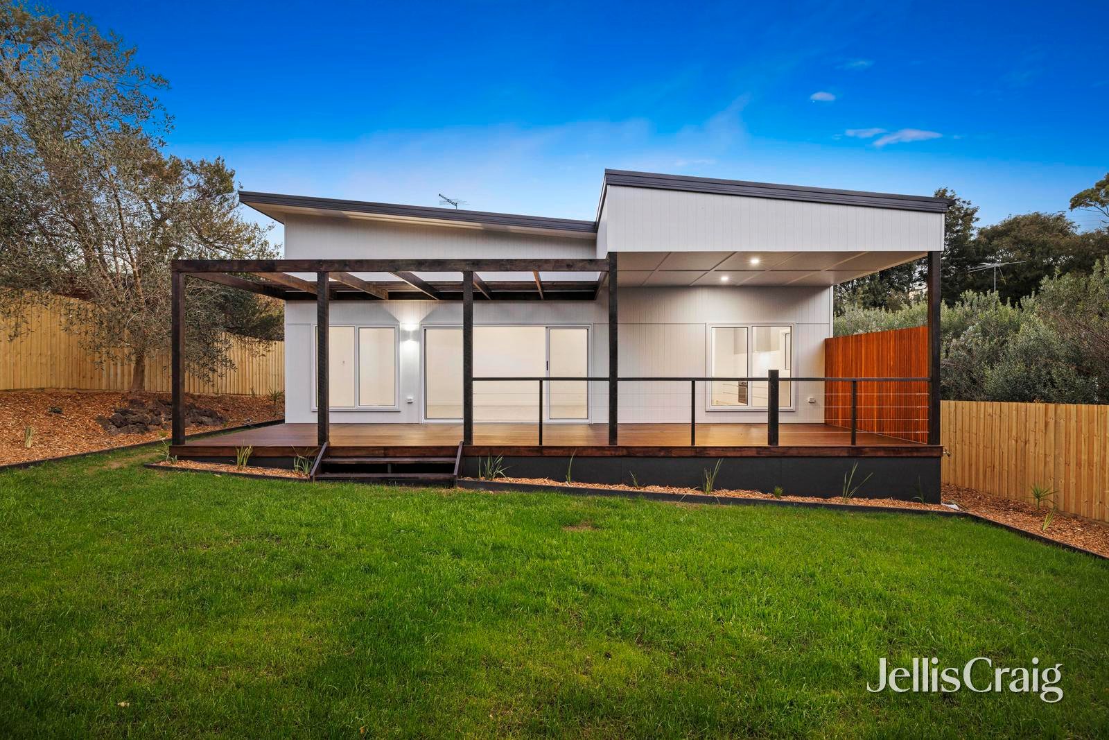 36 Sussex Road, Rye image 19