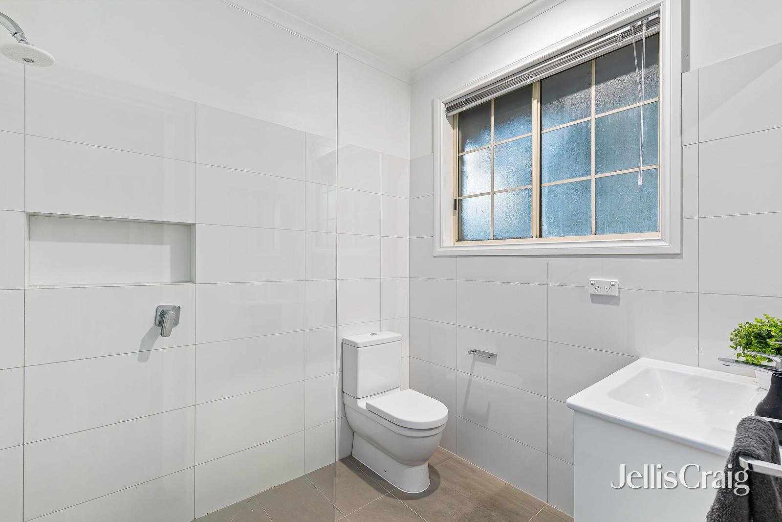 36 Tamboon Drive, St&nbsp;Helena image 15