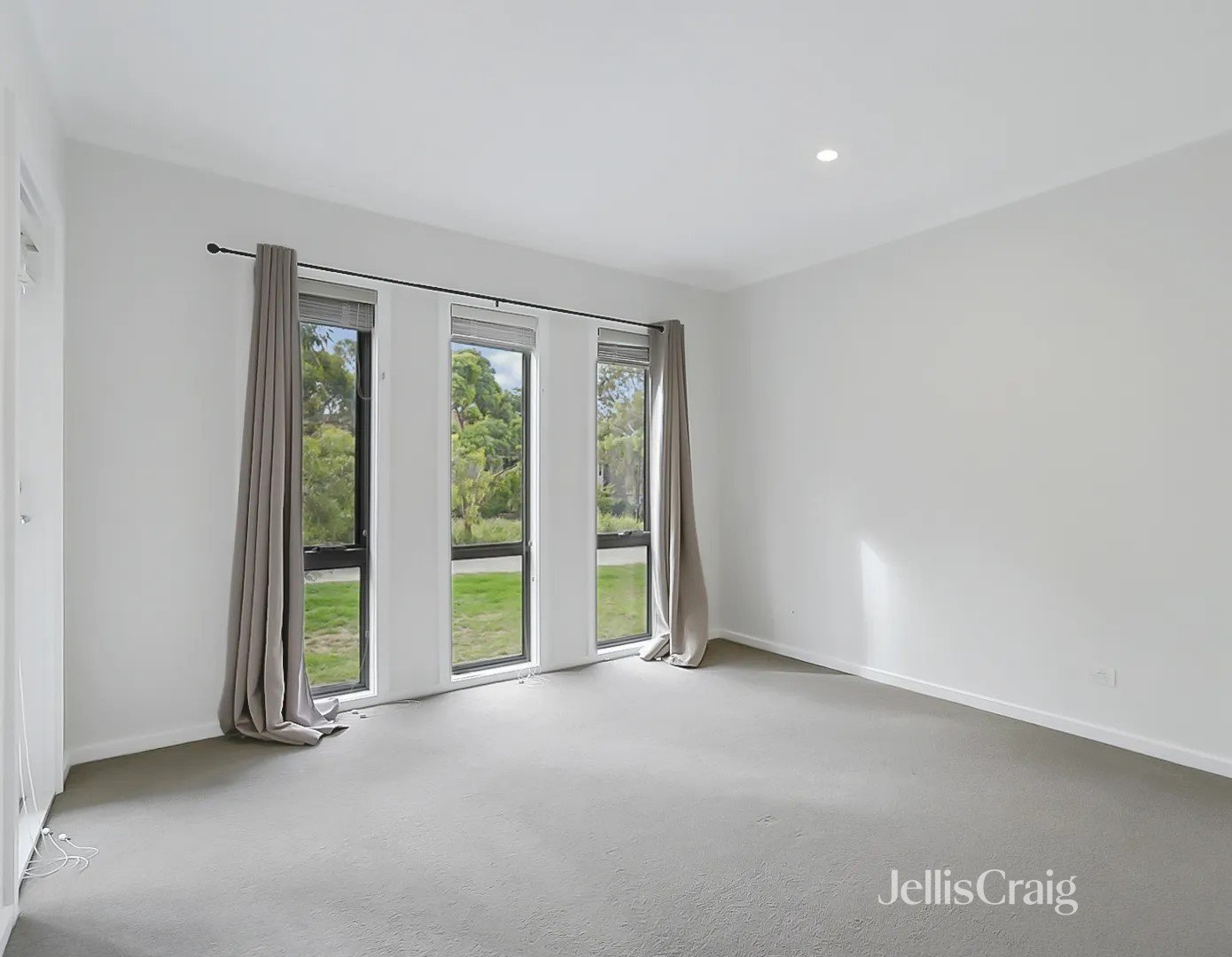 36 Tanderum Drive, Coburg image 2