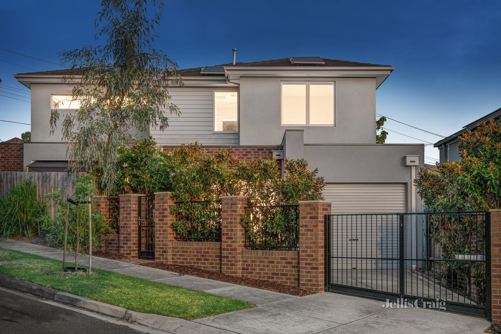 36 The Crest, Bulleen image 1