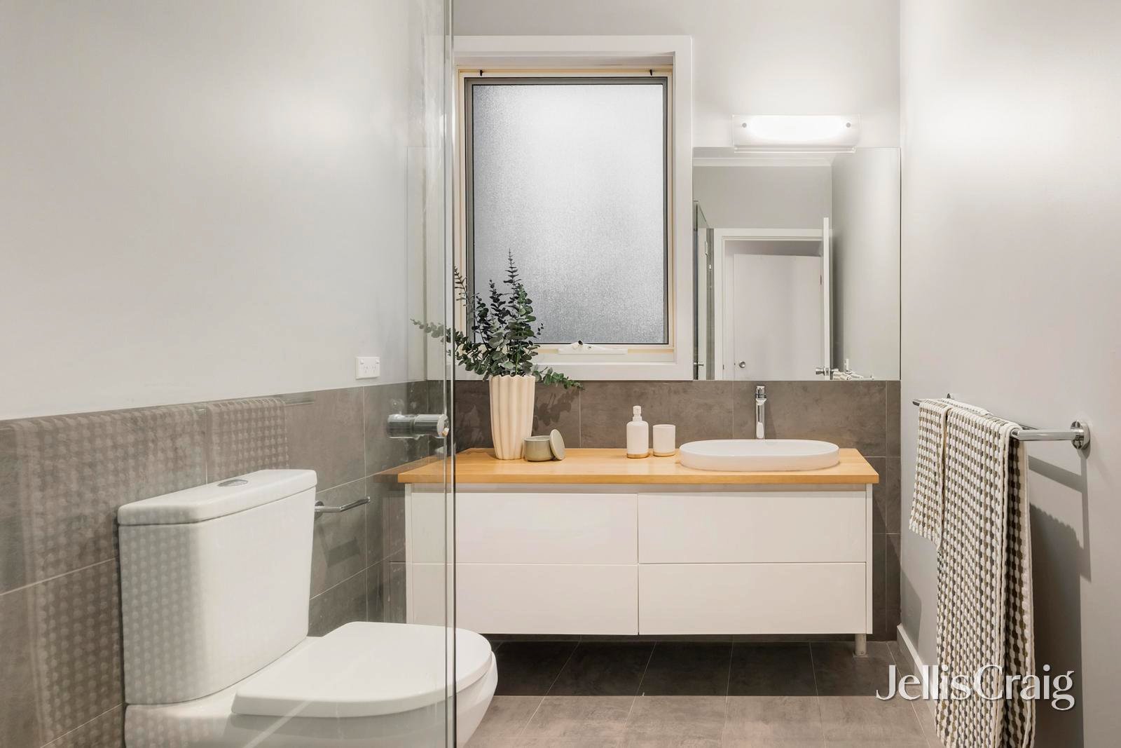 36 The Crest, Bulleen image 10