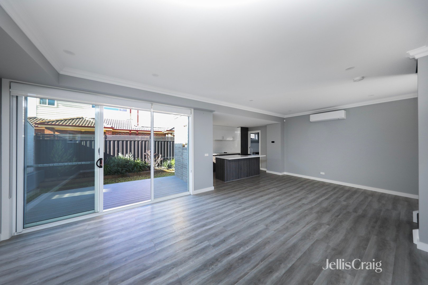 3/6 Thorpe Street, Newport image 2