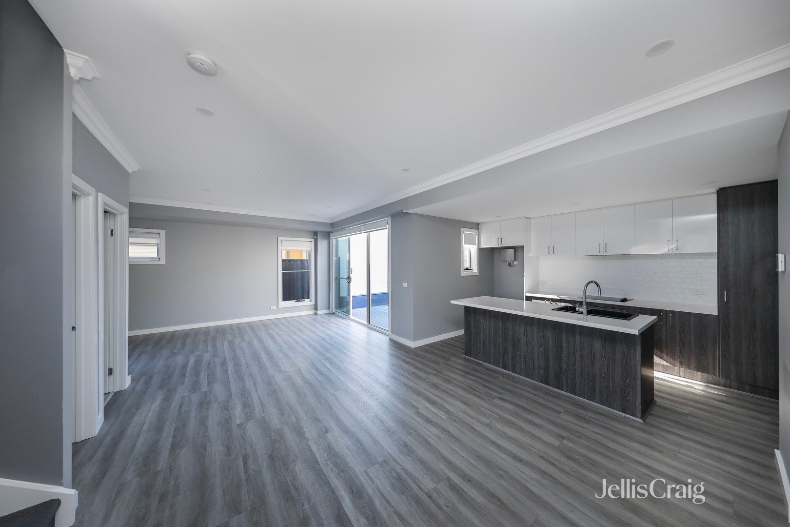3/6 Thorpe Street, Newport image 4