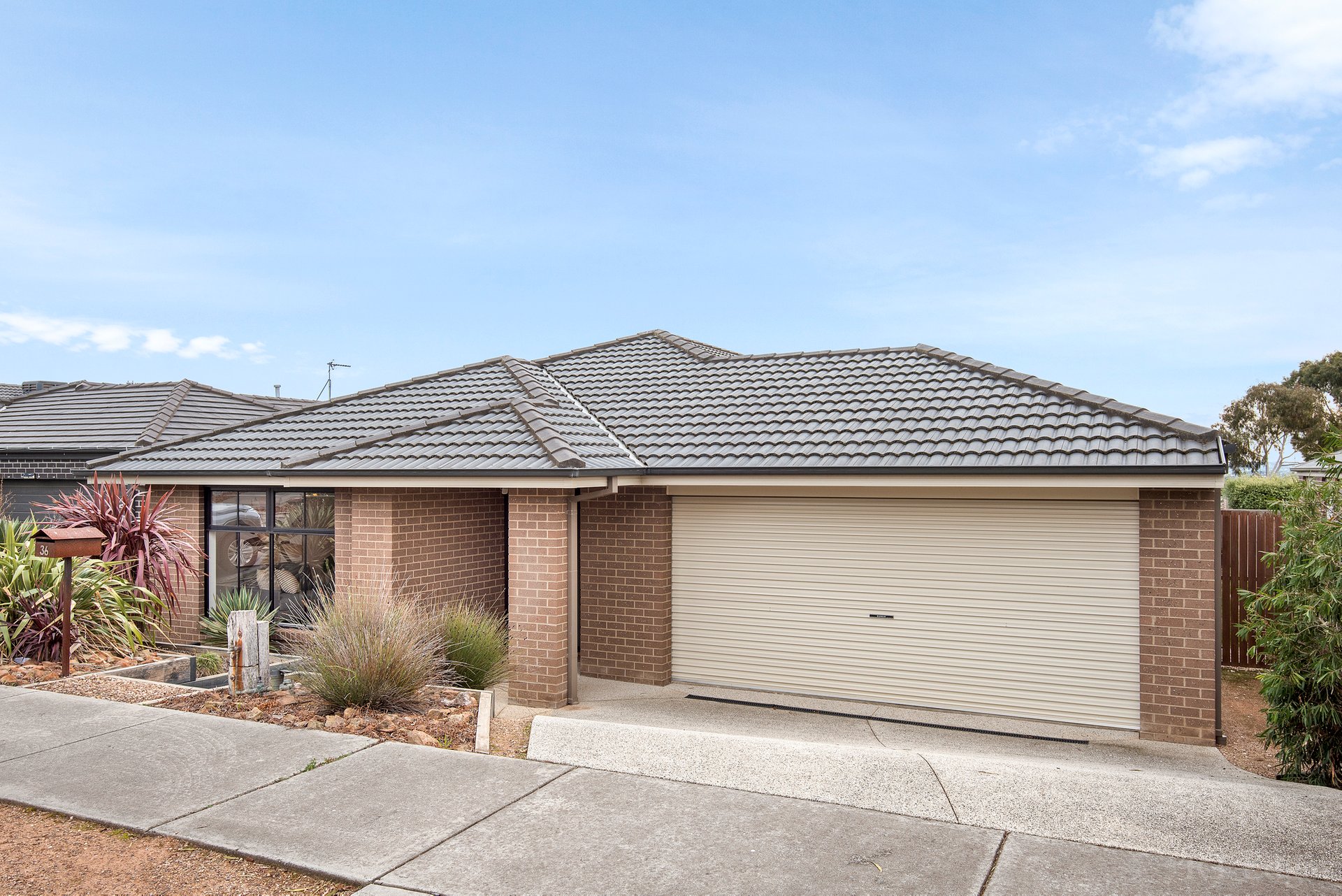 Property Gallery Thumbnail 16