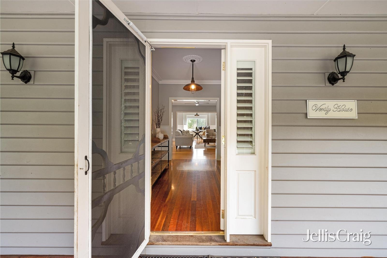 36 Walkers Road, Woodend image 5