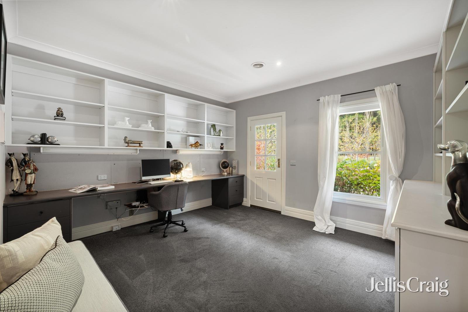 36 Walkers Road, Woodend image 22