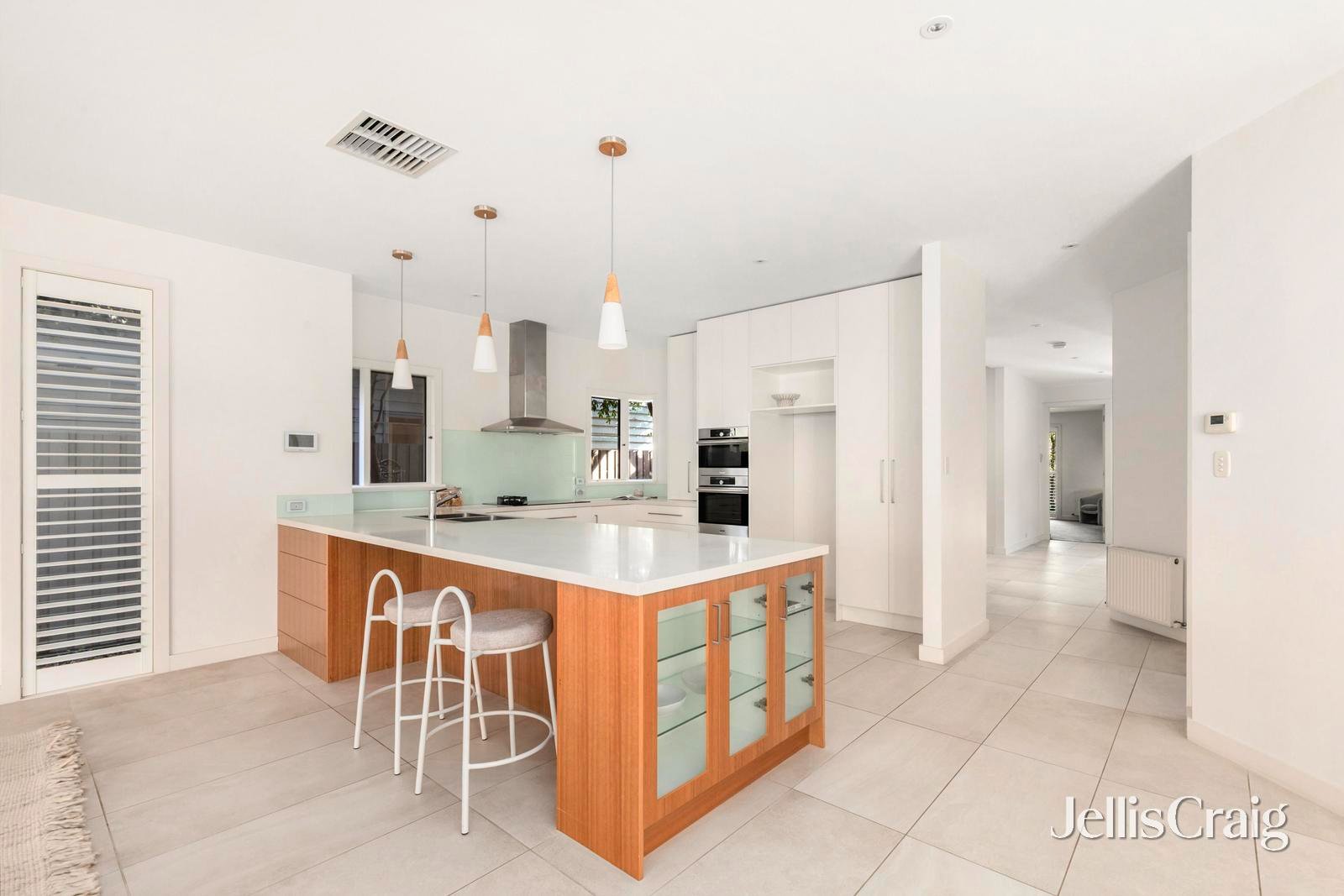 36 Washington Street, Essendon image 6