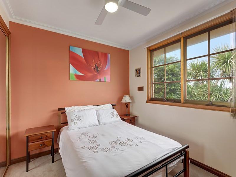 3/6 Waverley Road, Chadstone image 8