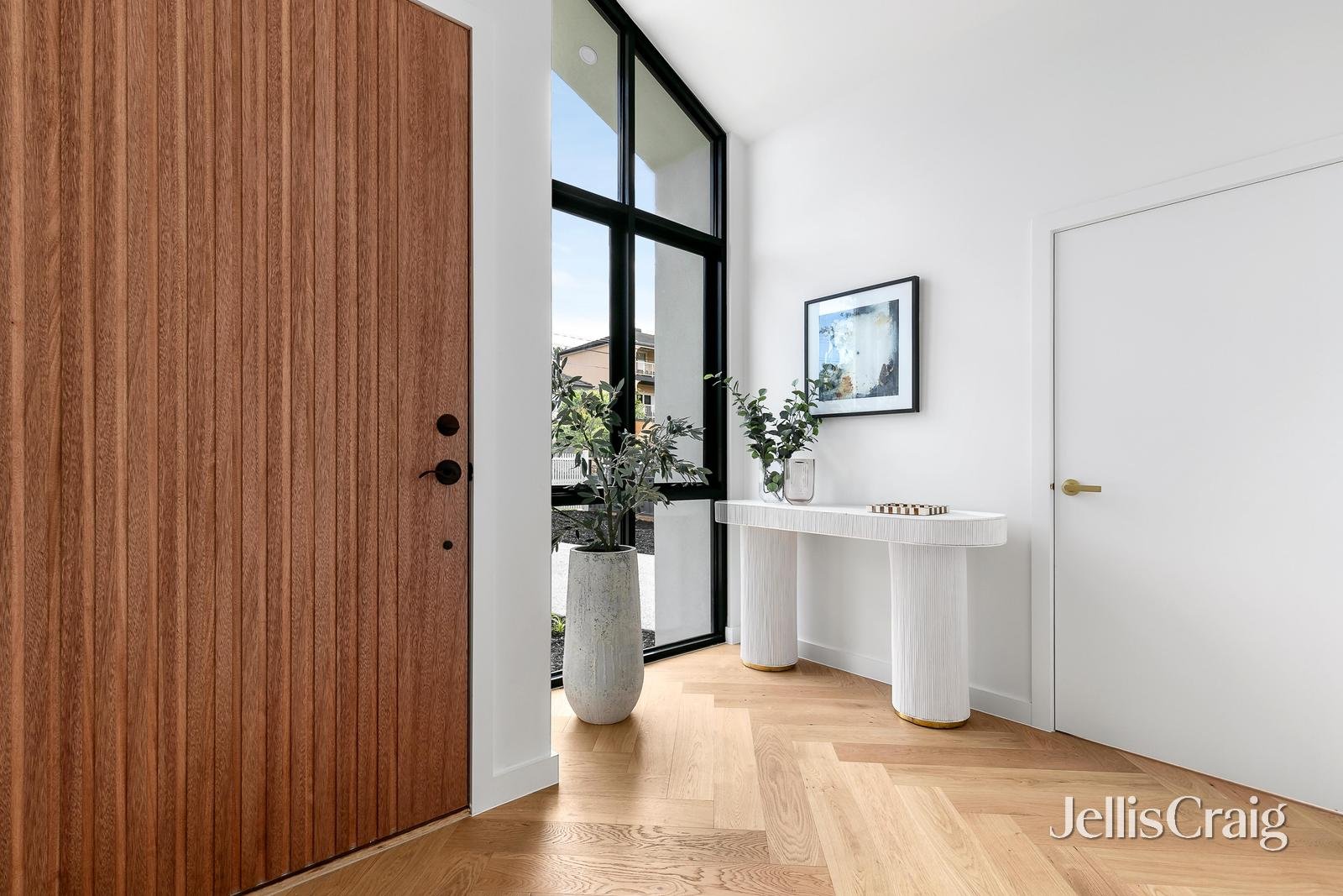 36 Willonga Street, Strathmore image 2