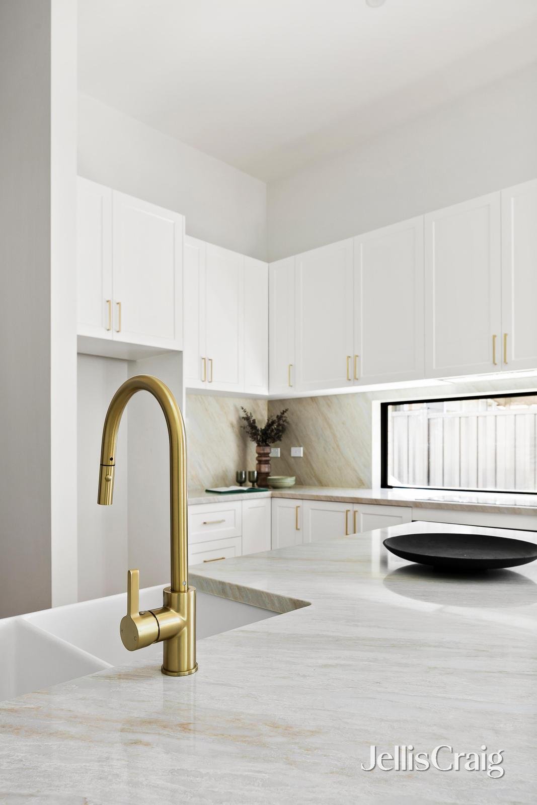 36 Willonga Street, Strathmore image 6