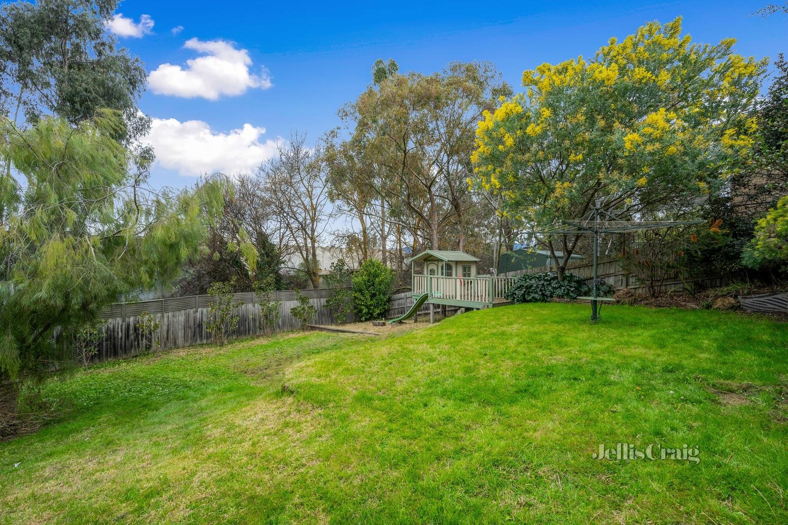 36 Winnetka Drive, Lilydale image 12