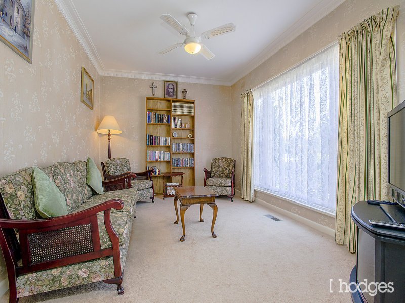36 Wunnamurra Drive, Keilor East image 2