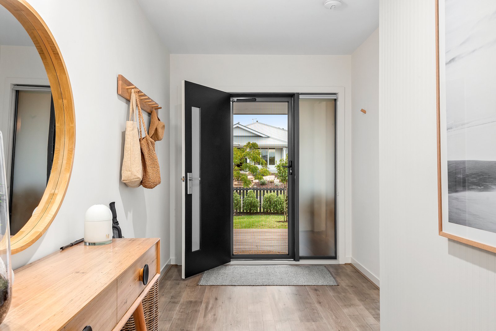 Property Gallery Thumbnail 11
