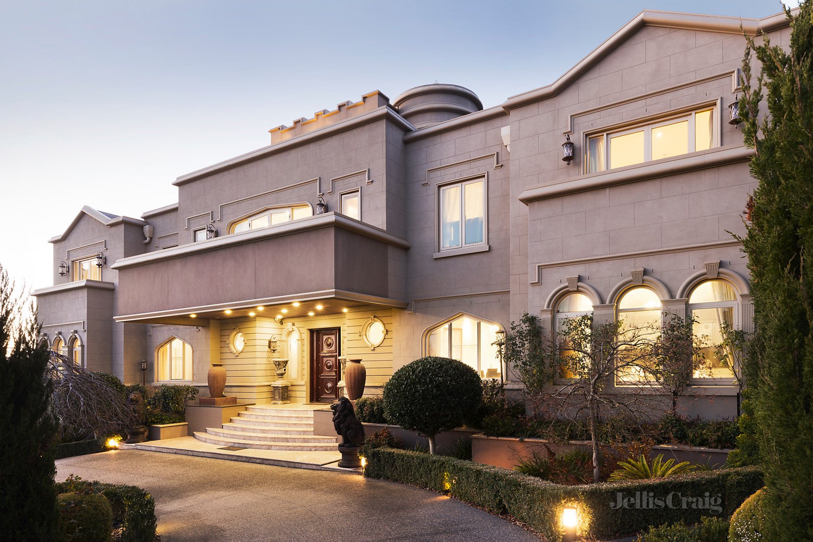 36 York Avenue, Ivanhoe East
- Print Image 1