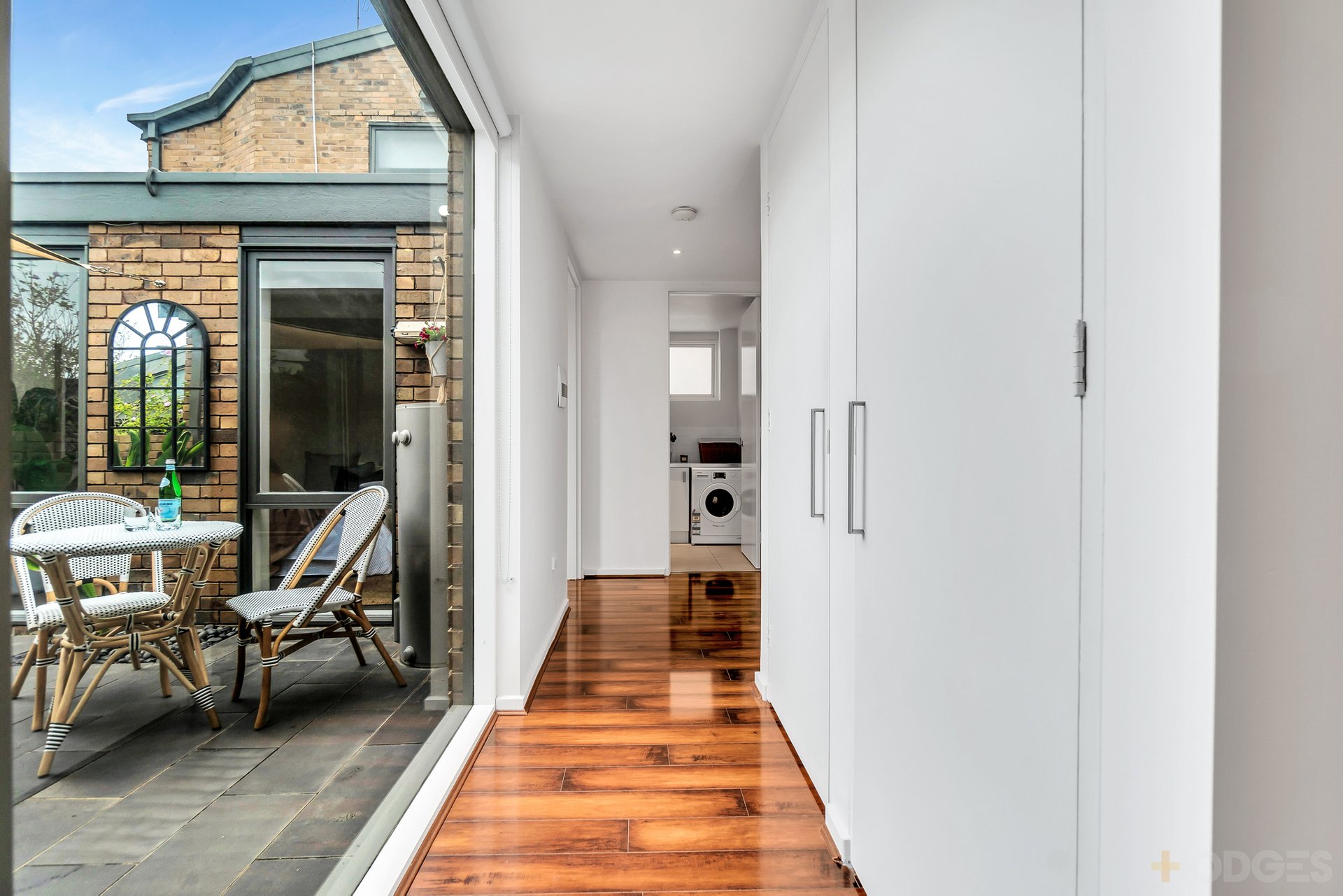 3 / 60 Beach Road Mentone