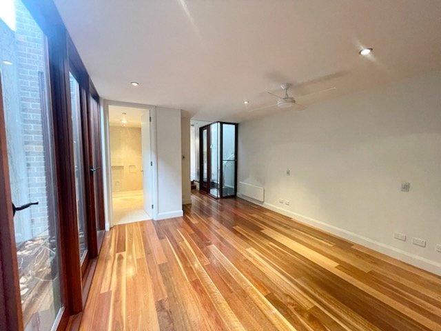 360 Cardigan Street, Carlton image 16