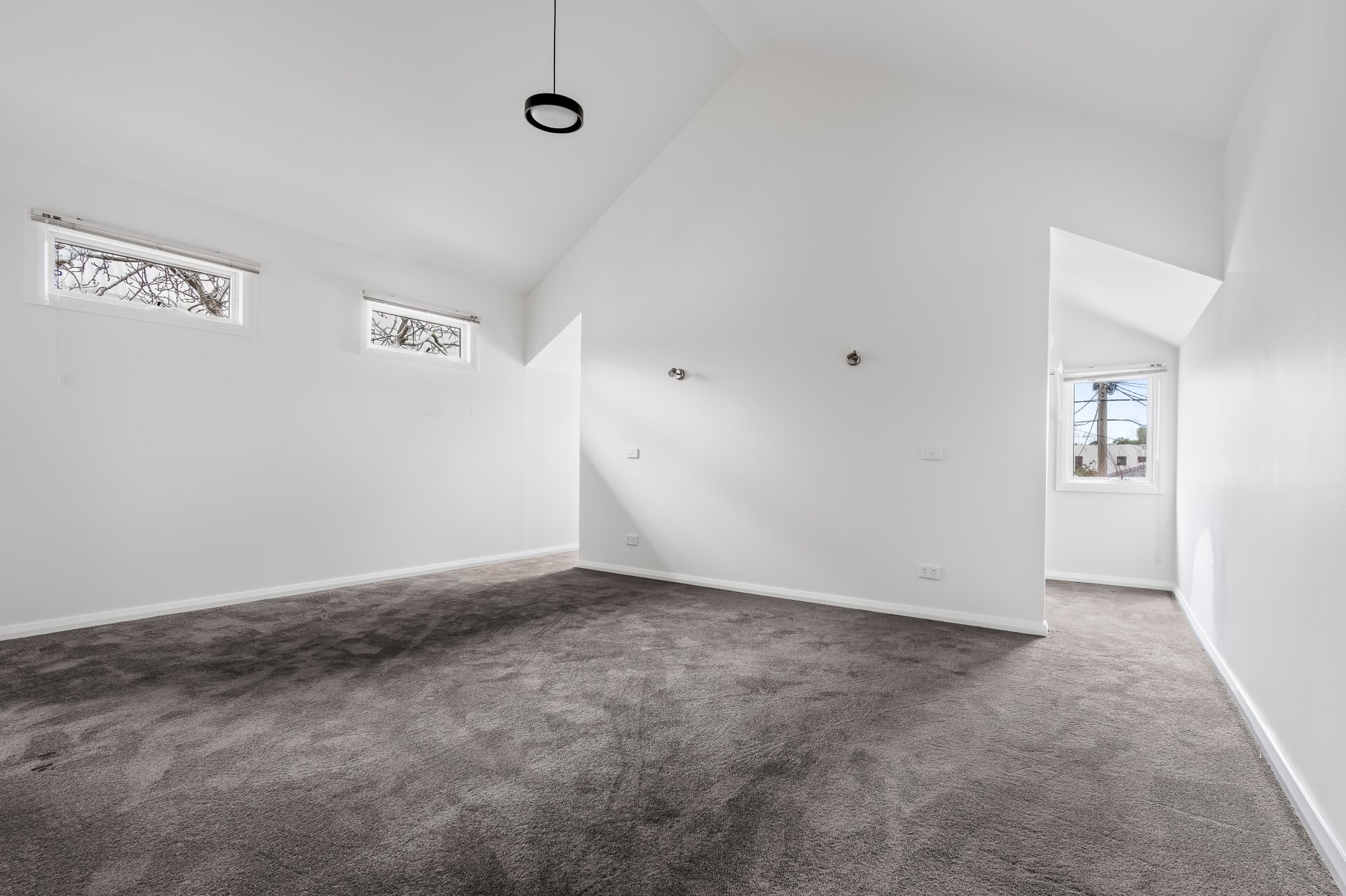 360 Inkerman Street, St Kilda East image 6