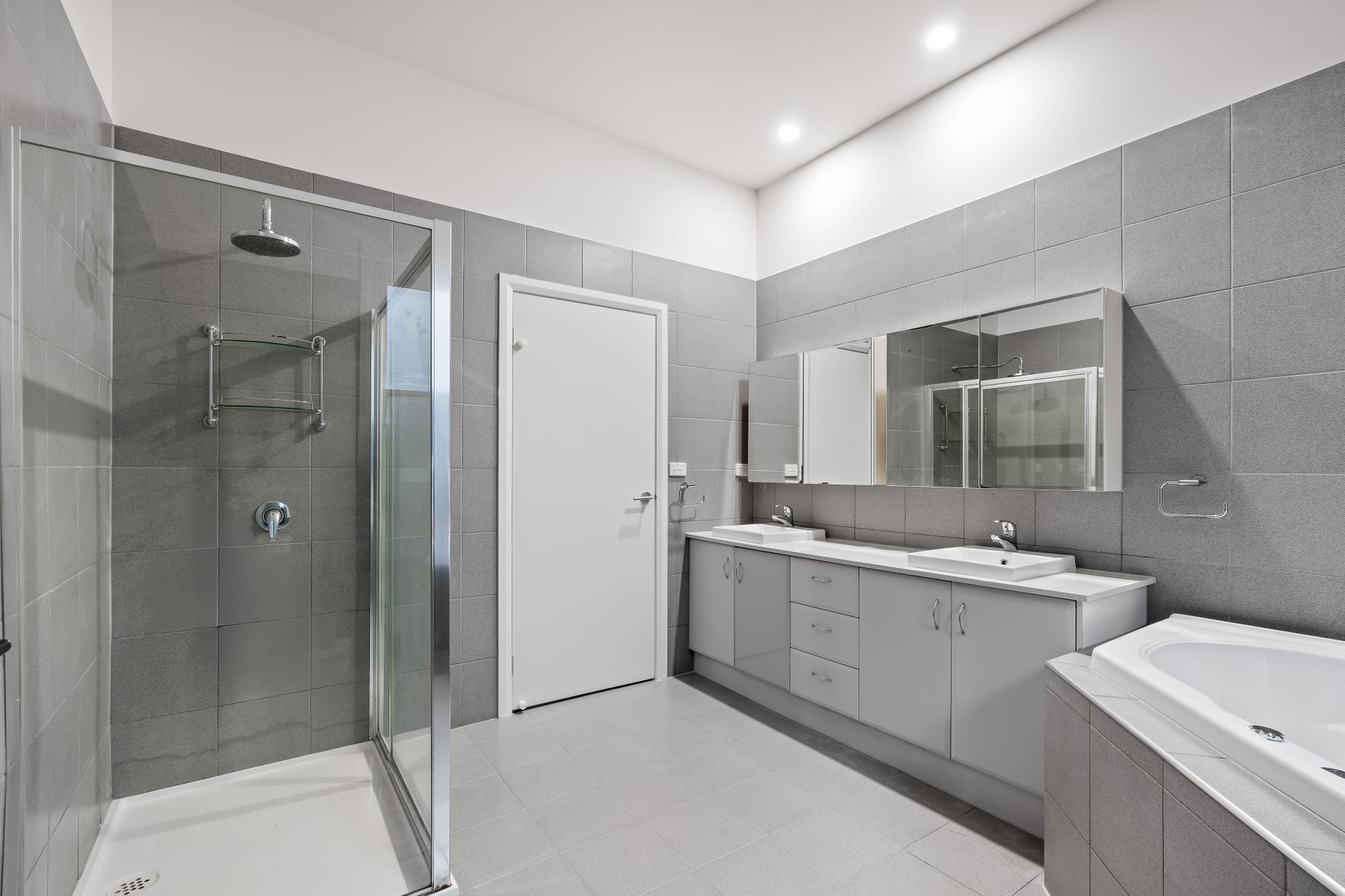 360 Inkerman Street, St Kilda East image 7