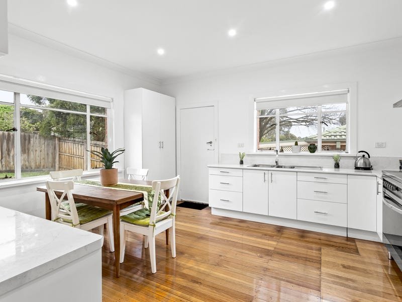 Property Gallery Thumbnail 3