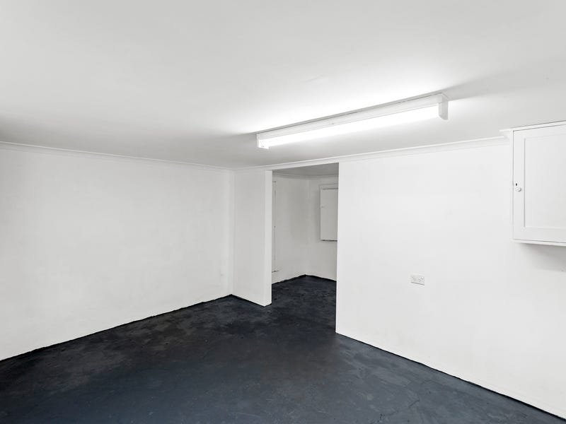 Property Gallery Thumbnail 7