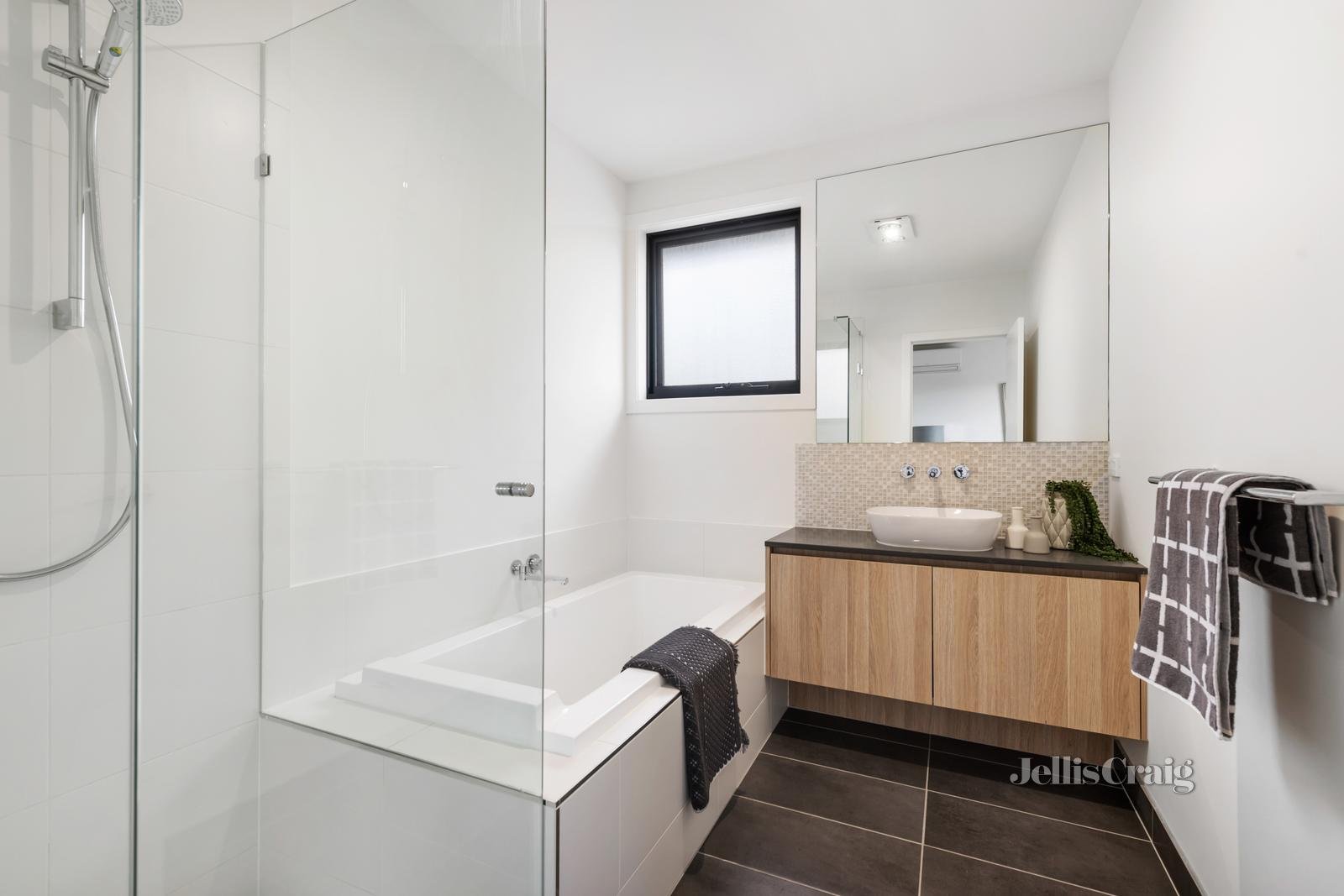 3/60 Springvale Road, Nunawading image 8