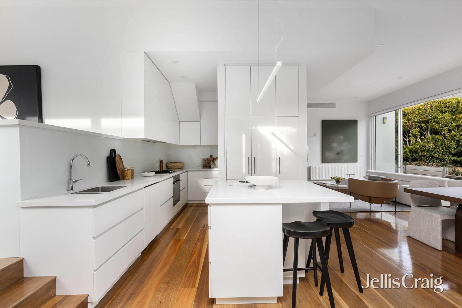 3/60A Pleasant Road, Hawthorn East image 6