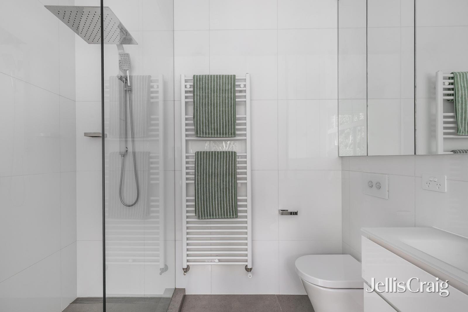 3/60A Pleasant Road, Hawthorn East image 14
