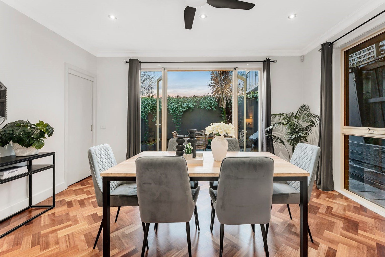 3/61 Franklin Road, Doncaster East image 3