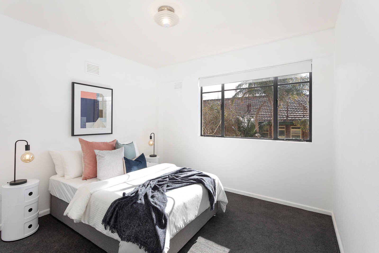 Property Gallery Thumbnail 9