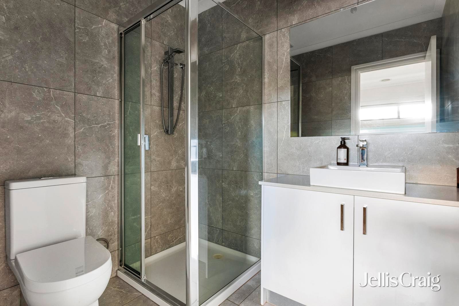 3/62 Andrews Avenue, Reservoir image 8