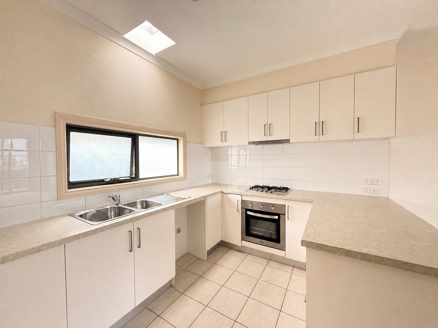 3/633 Mountain Highway, Bayswater image 2