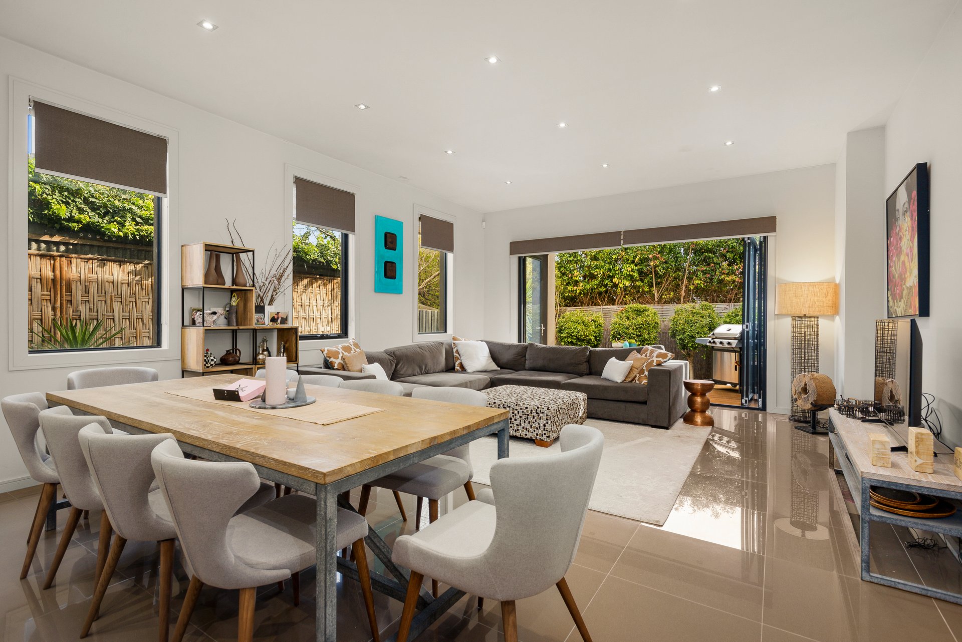 Property Gallery Thumbnail 3