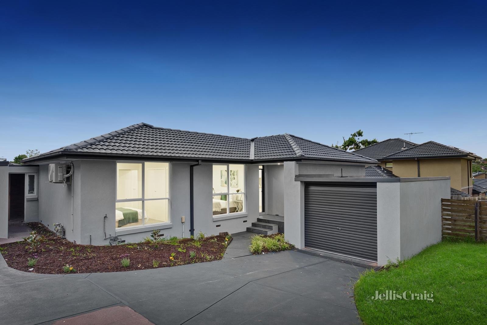 3/65 George Street, Doncaster East image 1