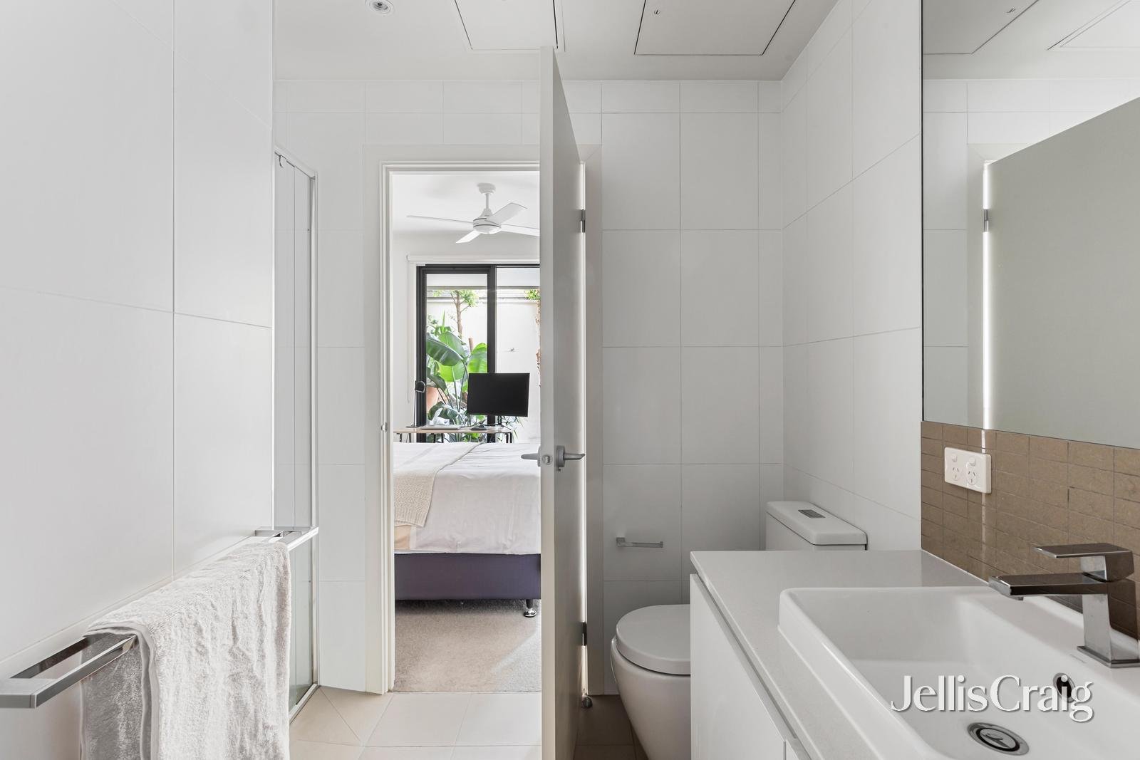 3/650 Centre Road, Bentleigh&nbsp;East image 8