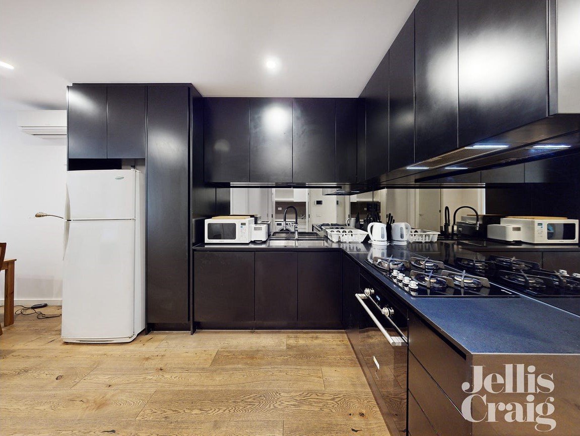 3/66 Bent Street, Mckinnon image 2