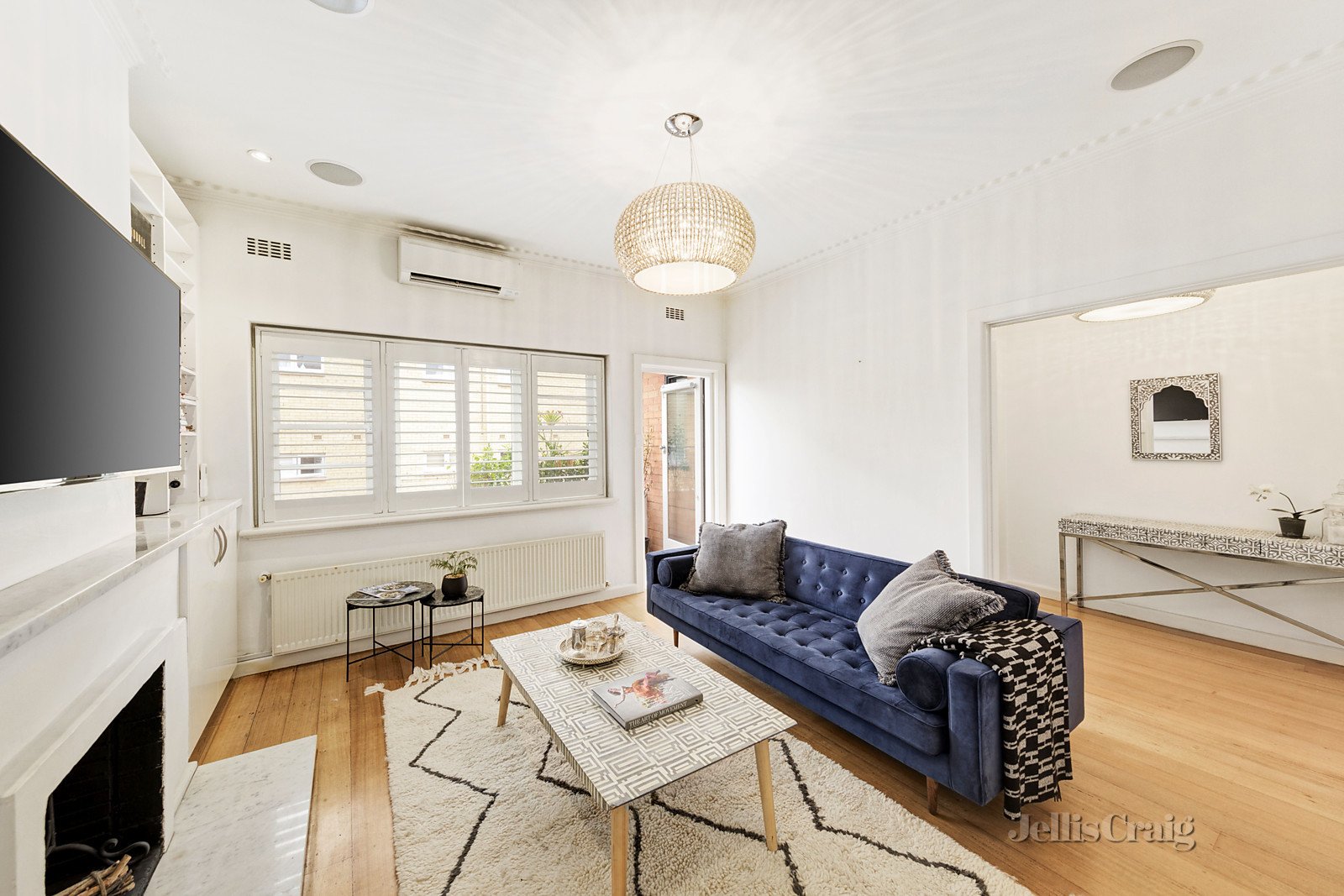3/66 Mathoura Road, Toorak image 3