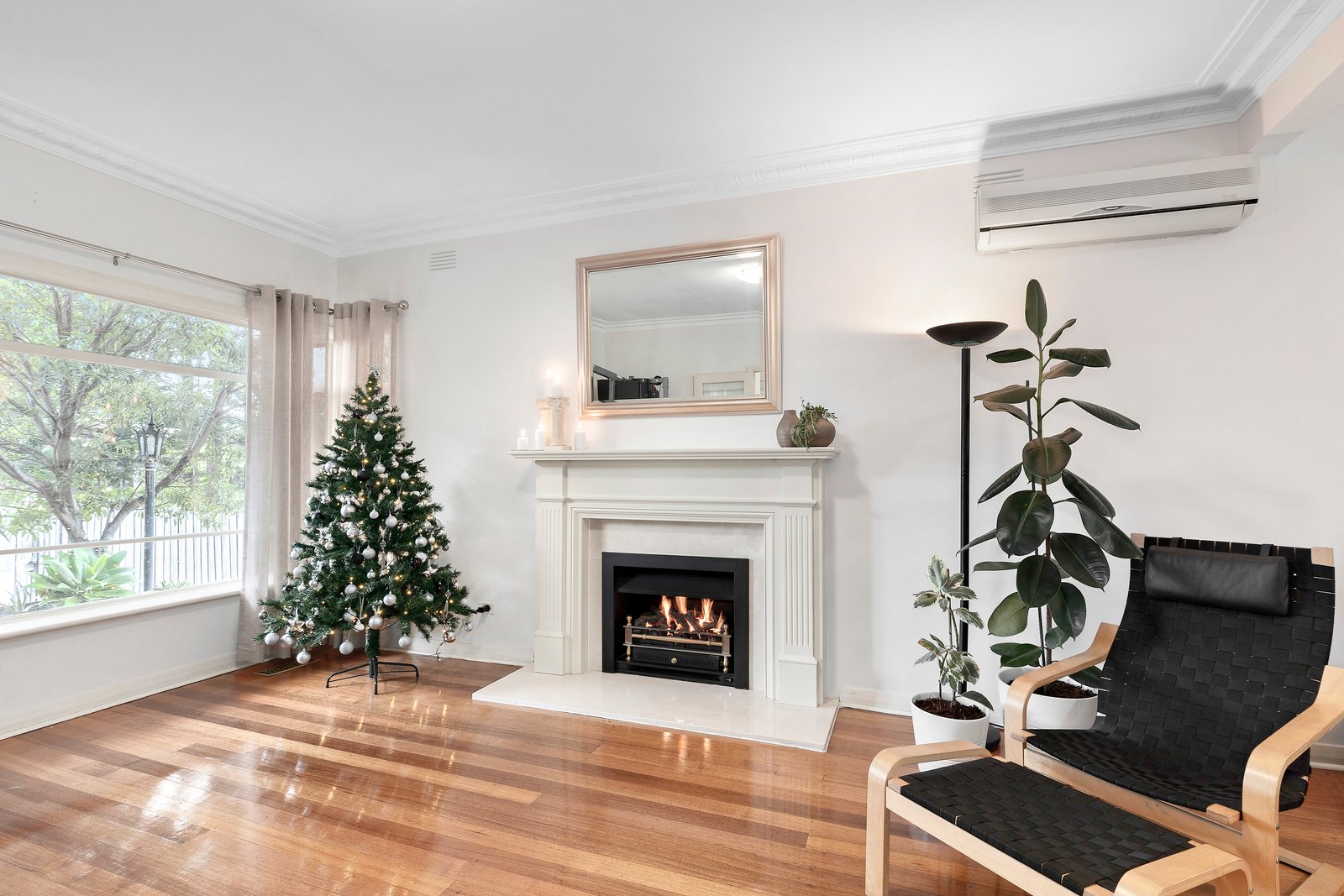 Property Gallery Thumbnail 4
