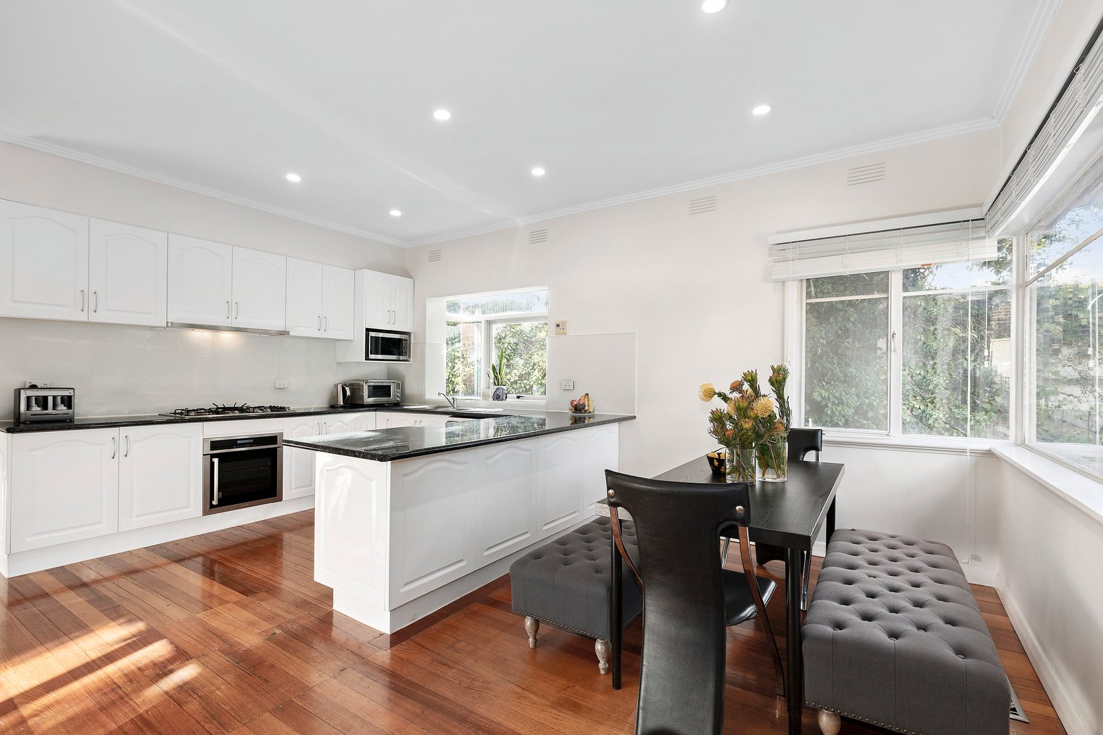 Property Gallery Thumbnail 5