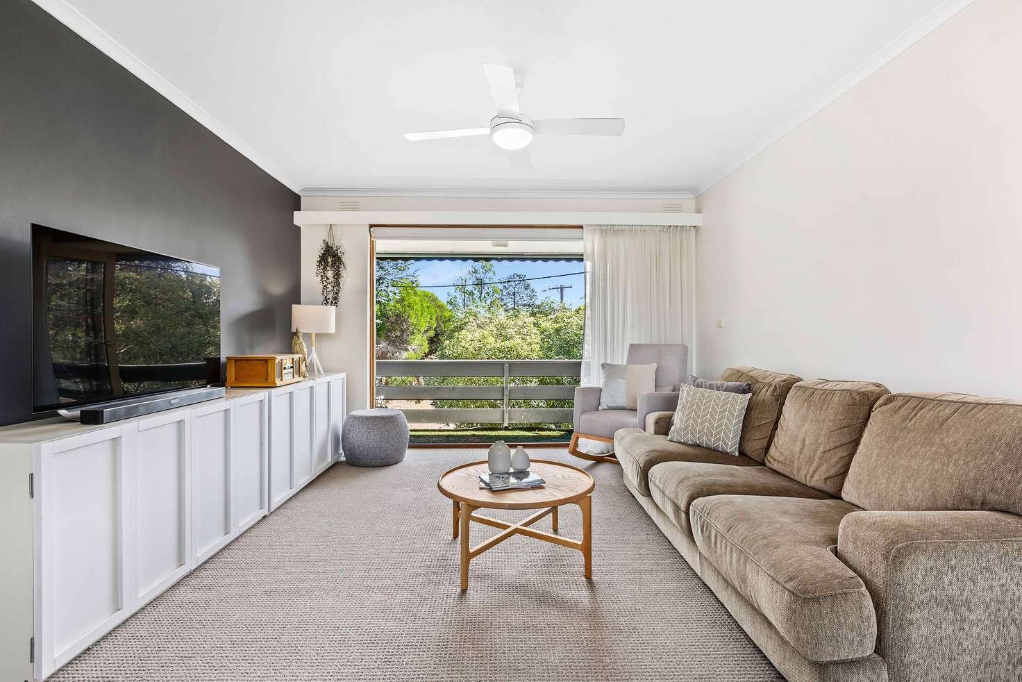Property Gallery - Main Image